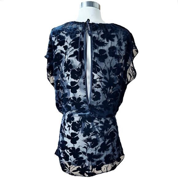 NILI LOTAN Graham Floral Velvet Burnout Tunic Silk Blouse Dark Navy USA Small - Picture 3 of 13